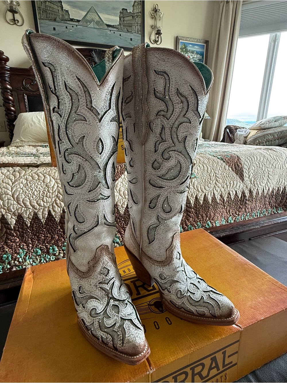 Corral White and Brown Embossed Western Heeled Cowboy Boots